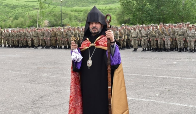 Բանակը ծնունդն է մեր ժողովրդի ազատատենչ ոգու. Արցախի թեմի առաջնորդի օրհնության խոսքը՝ Հայոց բանակի կազմավորման 30-ամյակի առթիվ