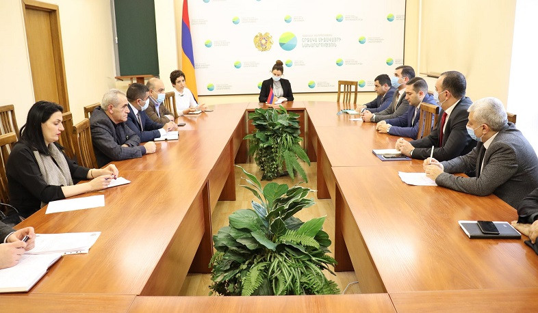 Քննարկում մինչև 50 միկրոն հաստությամբ պոլիէթիլենային տոպրակների վաճաքի արգելքի շուրջ