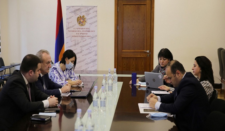 Բուհերի պետպատվերի տեղերի բաշխման հարցը՝ երեք նախարարությունների քննարկման առանցքում