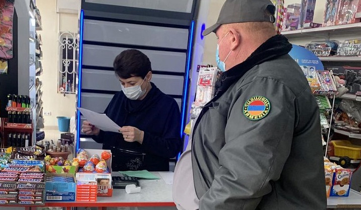 Հանգստի օրերին ՍԱՏՄ տեսուչները ստուգայցեր են անցկացրել Երևանի և մարզերի 110 հանրային սննդի օբյեկտներում