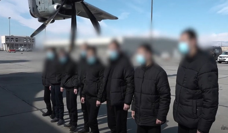 Էմանուել Մակրոնի և Շառլ Միշելի միջնորդությամբ 8 հայ ռազմագերիներ են վերադարձել հայրենիք