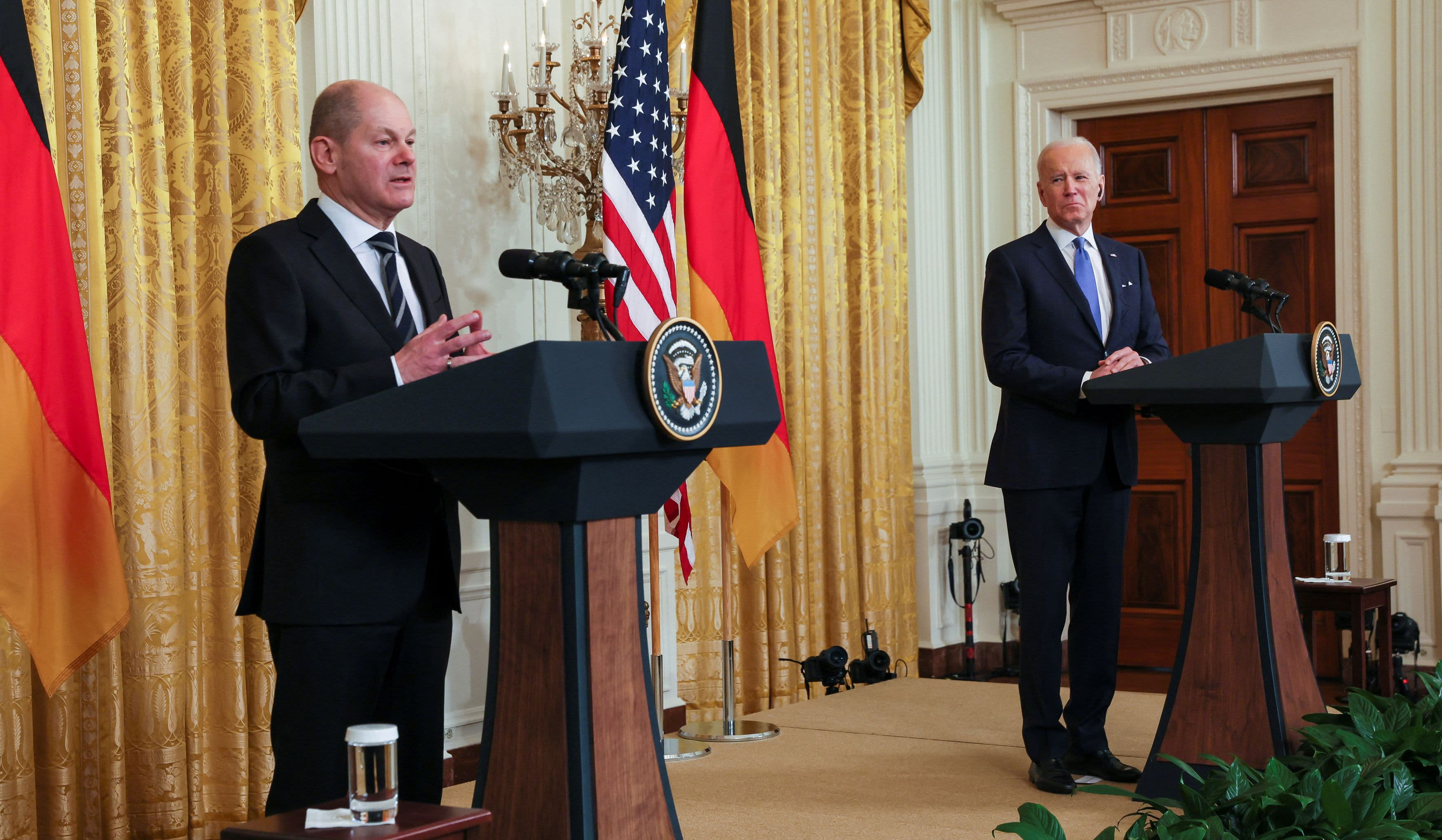 Biden and Scholz discussed situation around Ukraine