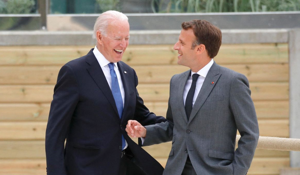 Biden talks with Macron about French meeting with Putin and Zelenskyy
