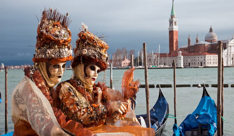 Venice's 'Carnival of hope' kicks off as COVID worries ease