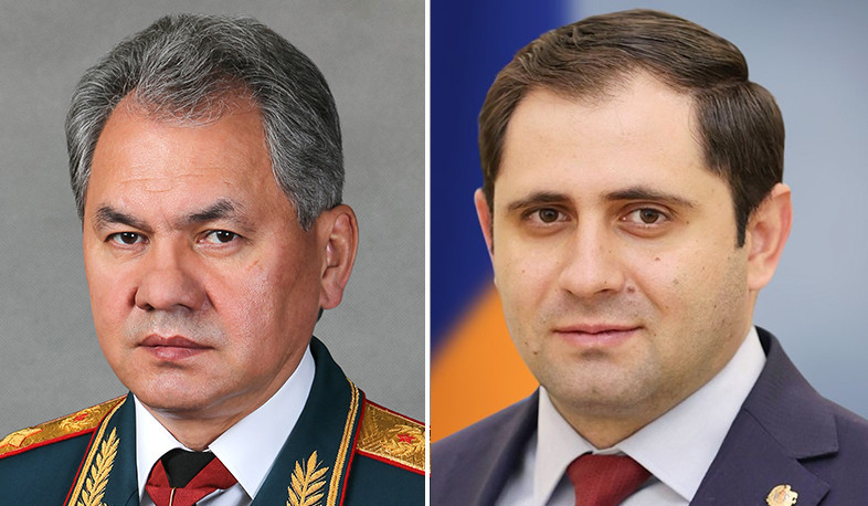 Министр обороны Армении отправился с рабочим визитом в Москву