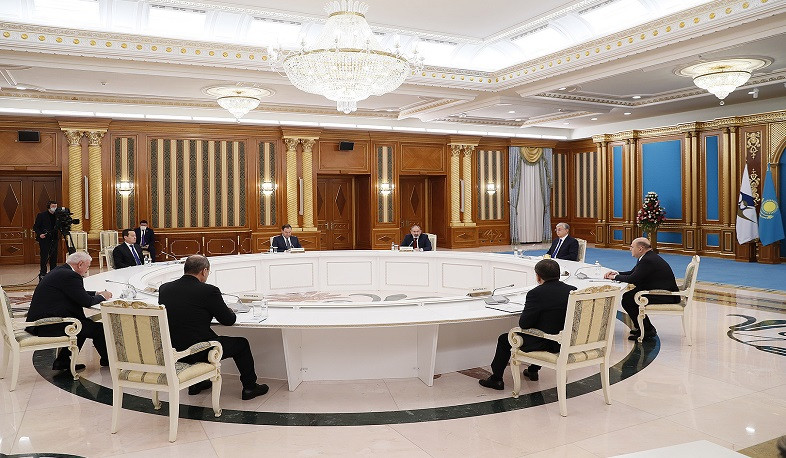 Նիկոլ Փաշինյանը և ԵԱՏՄ պետությունների կառավարությունների ղեկավարները հանդիպել են Ղազախստանի նախագահի հետ