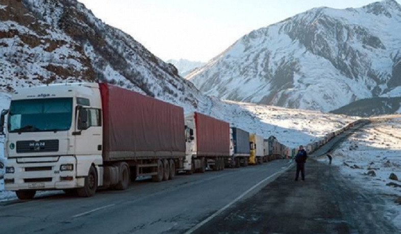 Լարսը բաց է բոլոր տրանսպորտային միջոցների համար