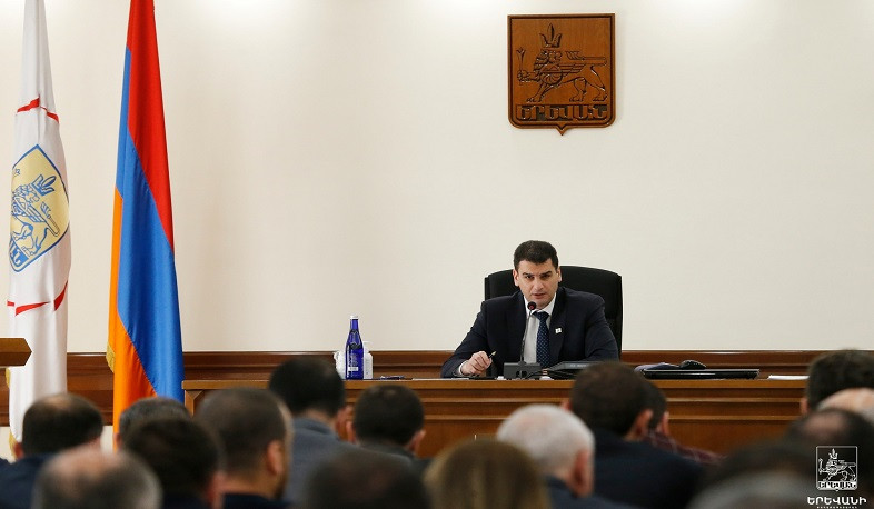 Երևանի բազմաբնակարան բնակելի շենքերի բոլոր մուտքերը պետք է ապահովված լինեն դռներով և կոդավորված փականներով. քաղաքապետ