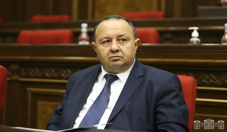 Կառավարությունն իրավասություն կունենա ընդունելու տեխնիկական անվտանգության նորմեր, կանոններ, հրահանգներ