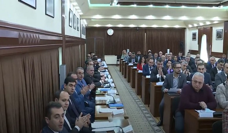 Միահամուռ ուժերով կշարունակենք աշխատել. քաղաքապետը ներկայացրեց Դավթաշենի և Մալաթիա-Սեբաստիայի նոր ղեկավարներին