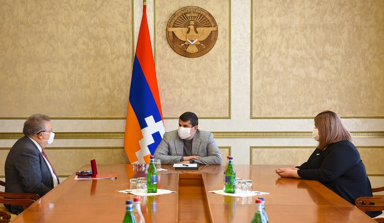 Արայիկ Հարությունյանն Արցախին ցուցաբերած աջակցության համար «Վաչագան Բարեպաշտ» մեդալ է հանձնել բարերար Ալեք Բաղդասարյանին