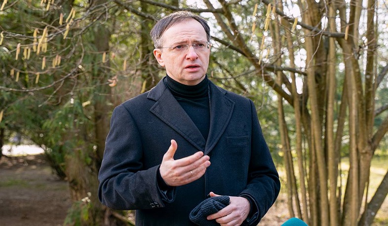 Russia will try to discuss humanitarian corridors with Ukraine again: chief delegate