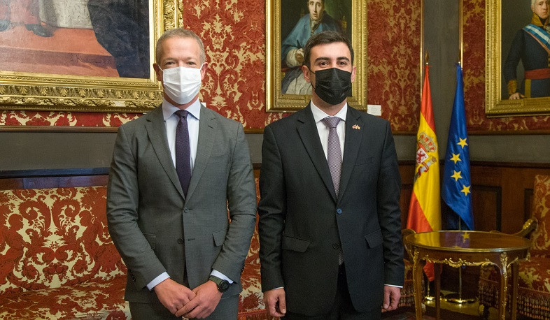 Դեսպան Ավետիսյանն Իսպանիայի Սենատի նախագահին ներկայացրել է Ադրբեջանի՝ Արցախում հումանիտար ճգնաժամ առաջացնելուն ուղղված գործողությունները