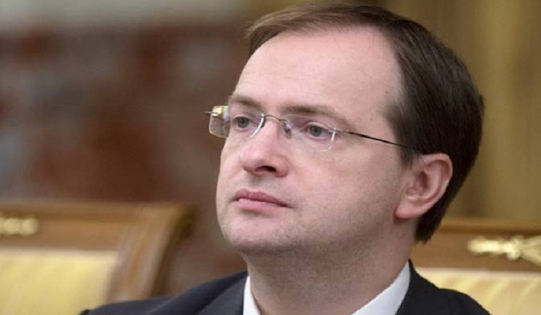 Կողմերը բանակցության կես ճանապարհին են. Մեդինսկի