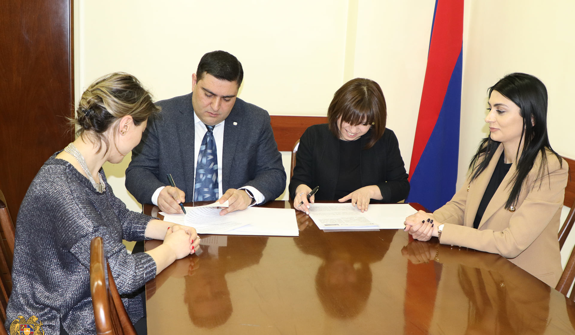 Աշխատանքի և սոցիալական հարցերի նախարարությունն ու «ՍՕՍ մանկական գյուղեր» հիմնադրամը հուշագիր են կնքել