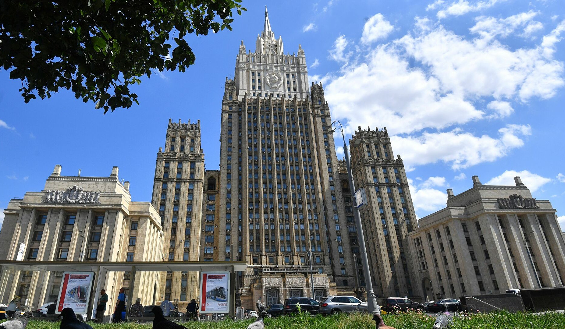 Moscow is working out answer to US and EU sanctions: Russia’s Foreign Ministry