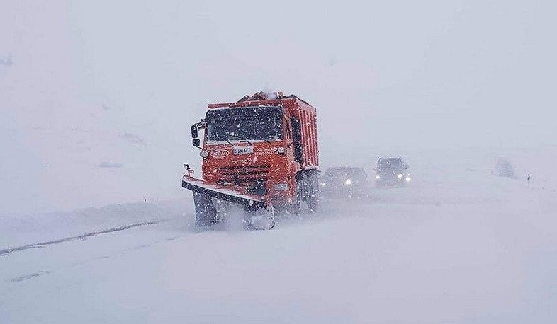 Ձյան աննախադեպ առատ տեղումներ են. վարորդներին խորհուրդ է տրվում ճանապարհ դուրս գալ միայն խիստ անհրաժեշտության դեպքում