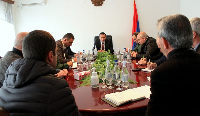 Սյունիքի մարզպետարանում քննարկվել է ճանապարհների սպասարկման որակը