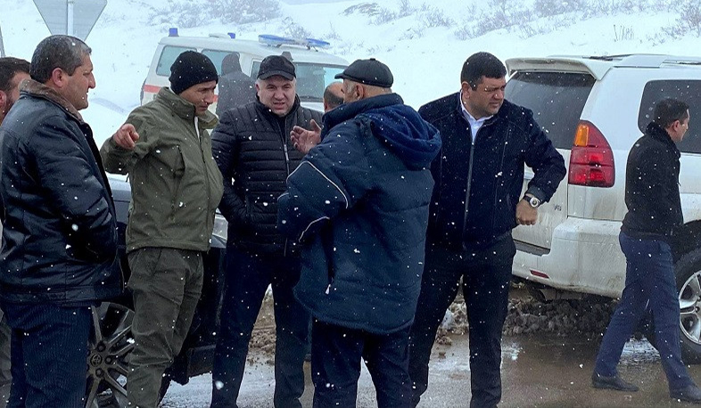 Սյունիքի մարզպետը Վերին Խոտանան-Աղվանի հատվածում հետևել է ճանապարհի մաքրման և սպասարկման աշխատանքներին