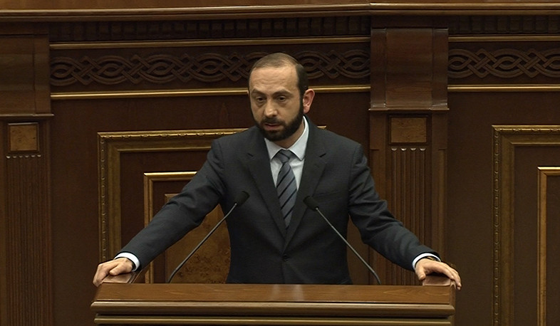 “Позиция Армении в связи с “Шушинской декларацией” совершенно не изменилась”: Арарат Мирзоян