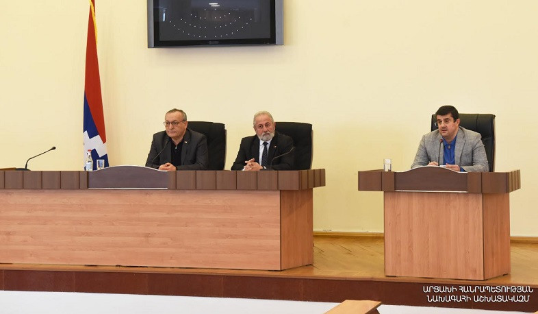 Իրականացվում են ինտենսիվ աշխատանքներ Արցախում բնականոն կյանքը վերականգնելու ուղղությամբ. Արայիկ Հարությունյան