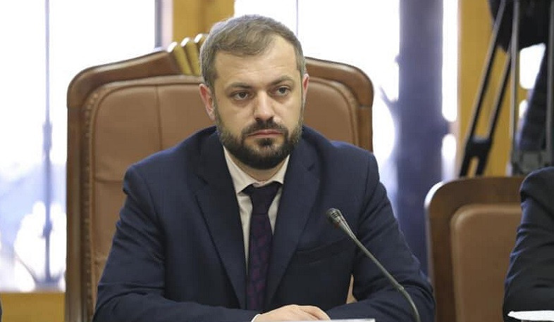 Gevorg Papoyan İran-Ermənistan Dostluq Qrupunun sədrinə Azərbaycanın Artsaxda humanitar fəlakət törətməyə yönəlmiş hərəkətləri haqqında məlumat verib