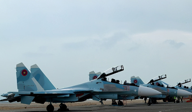 SQ-dəki bütün təyyarələr yerindədir: ER MN SU-30-ların Rusiyaya verilməsi ilə bağlı məlumatı təkzib edir