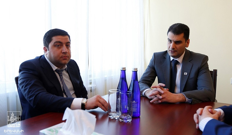 Հրաչյա Սարգսյանը ներկայացրել է Արաբկիր վարչական շրջանի նոր ղեկավարին