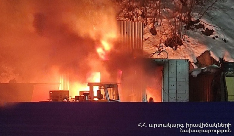 Փրկարարները մարել են Քաջարան քաղաքում բռնկված հրդեհը