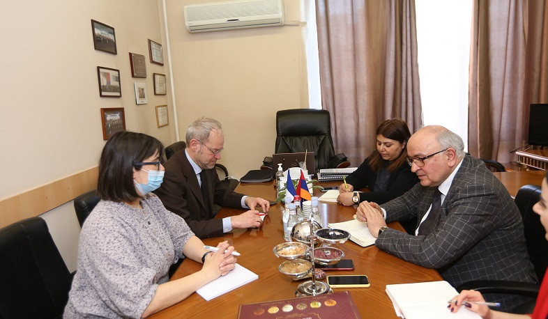 Քննարկվել են հայ-ֆրանսիական համաժողովի կազմակերպման վերաբերյալ հարցեր