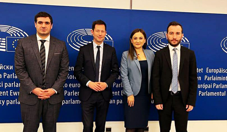 Meetings of Members of NA Civil Contract Faction Continue in European Parliament