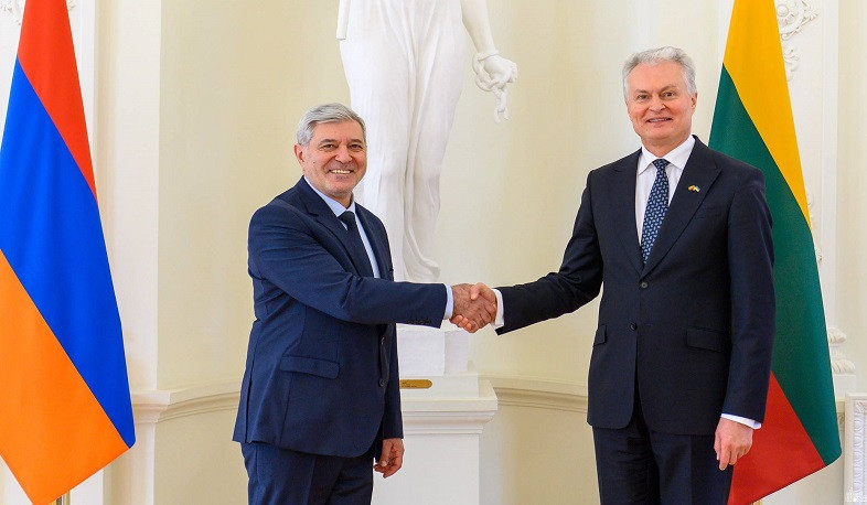 Ambassador Hovhannes Igityan handed over credentials to Gitanas Nausėda, President of Republic of Lithuania