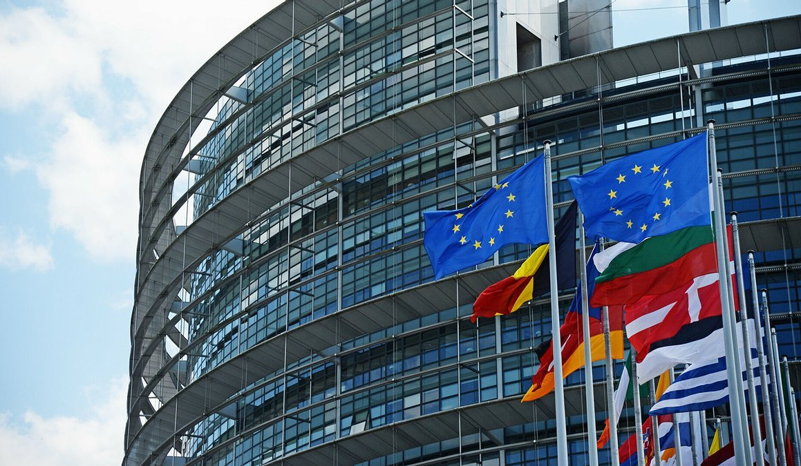 European Parliament called for ban on Russian oil and gas imports
