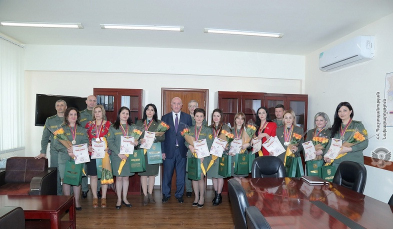 Մարզական միջոցառումներ` կին զինծառայողների մասնակցությամբ. հաղթողները պարգևատրվել են