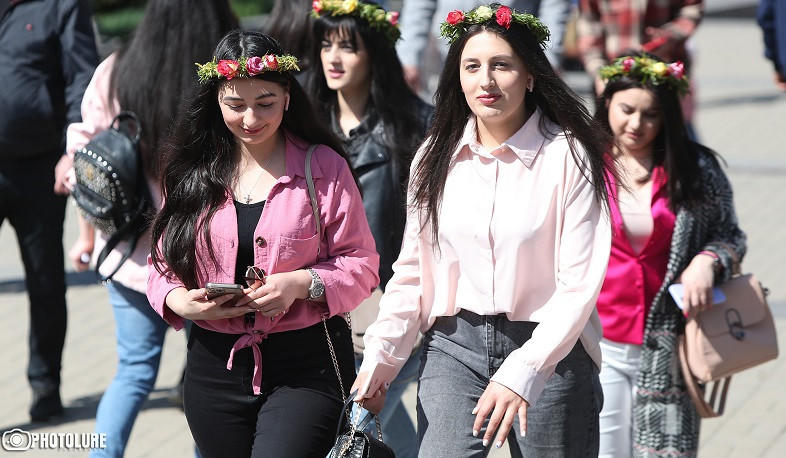 Այսօր Ծաղկազարդ է