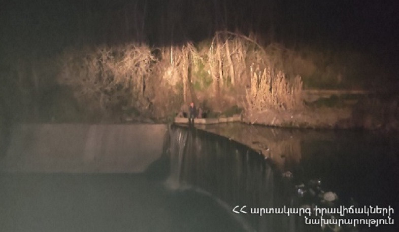 Փրկարարները գետանցման միջոցով քաղաքացուն տեղափոխել են անվտանգ տարածք