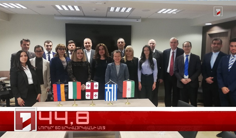 Ապրիլ 12-ը՝ 60 երկվայրկեանի մէջ. արևմտահայերէն լուրեր