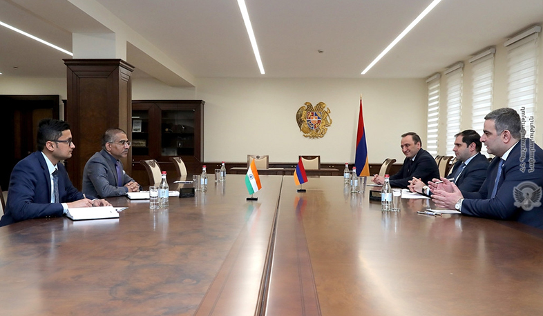 ER müdafiə naziri və Hindistan səfiri hərbi əməkdaşlıq haqqında sazişin imzalanmasına əhəmiyyət veriblər