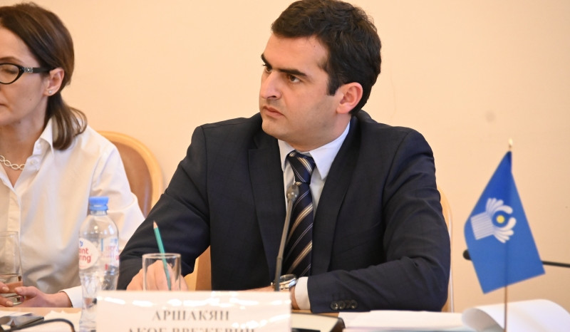 Հակոբ Արշակյանը Սանկտ Պետերբուրգում նախագահել է ԱՊՀ ՄԽՎ պաշտպանության և անվտանգության հանձնաժողովի նիստը