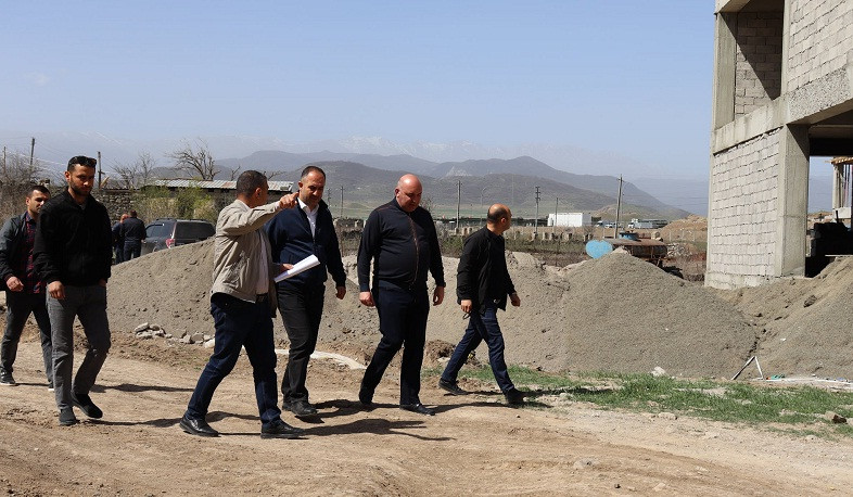 Hayastan ümumerməni fondunun sədr müavini Artsaxda həyata keçirilən proqramların prosesi ilə tanış olub