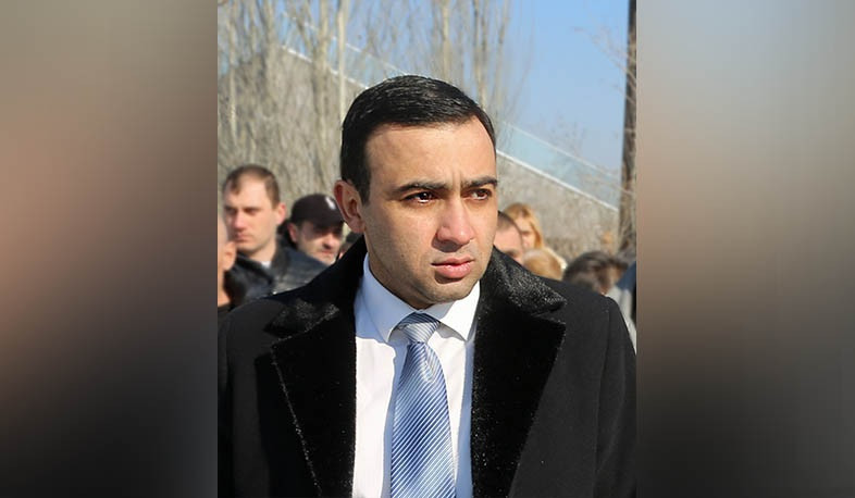 Արցախն ամբողջությամբ Ադրբեջանի կազմում թողնելուց բացի Վանեցյանը մինչ օրս այլընտրանք չի առաջարկել. Տարոն Չախոյան