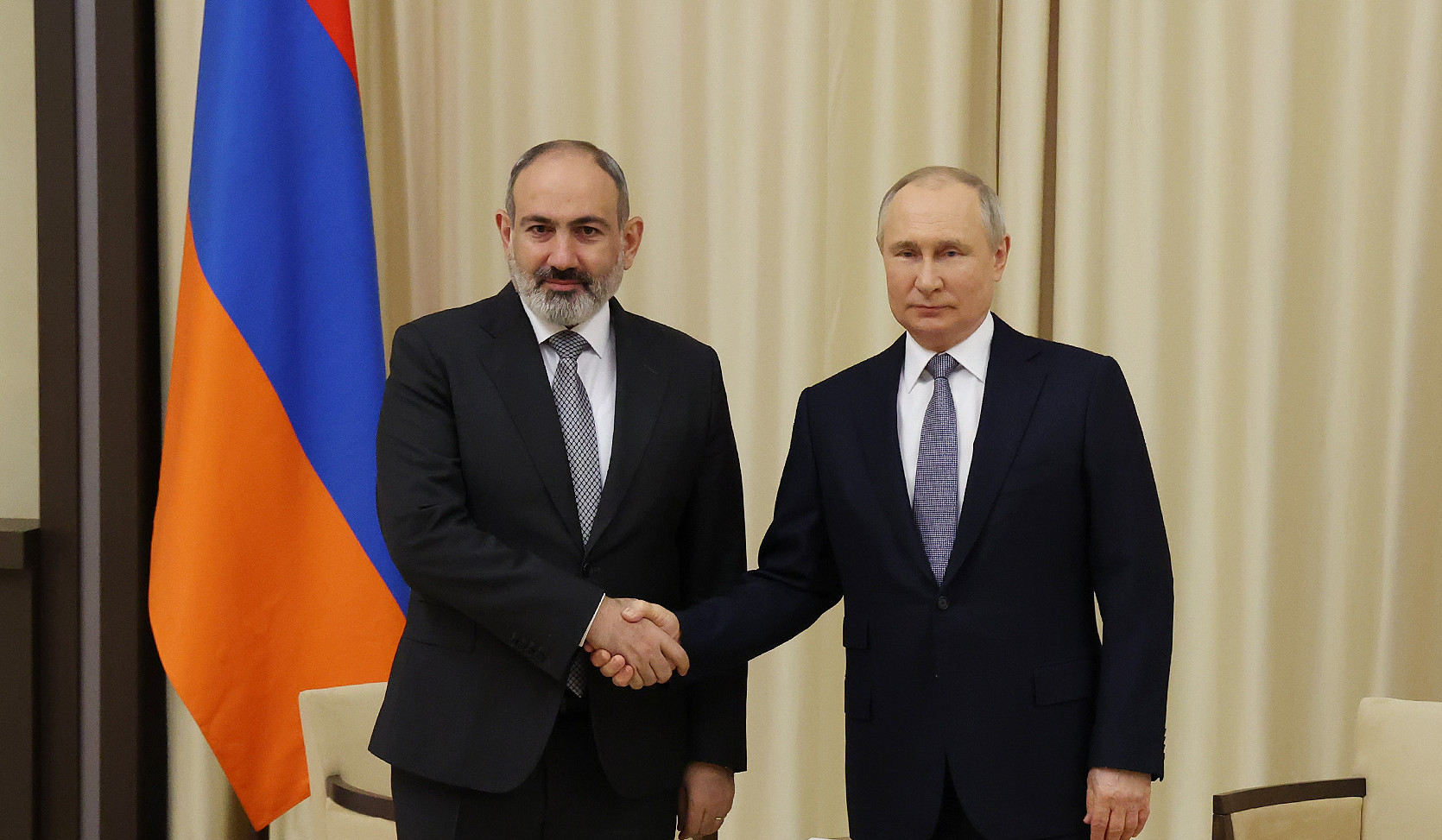 Nikol Pashinyan-Vladimir Putin meeting taking place in Moscow: Armenia, Russia sign a number of documents
