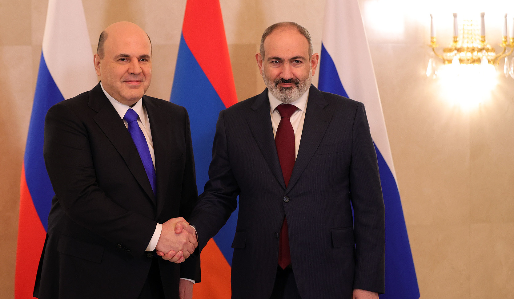 Никол Пашинян и Михаил Мишустин обсудили широкий круг вопросов армяно-российского сотрудничества в сфере экономики