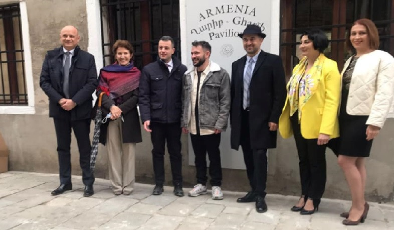 Վենետիկի բիենալեին հայկական տաղավարը ներկայացված է լիտվահայ արվեստագետ Անդրիուս Արությունյանի ստեղծագործությամբ