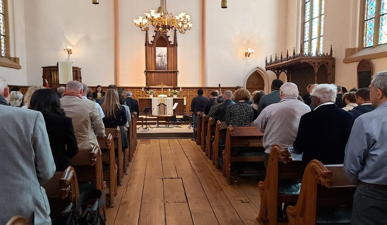 Haaqada Erməni Soyqırımına həsr olunmuş tədbir keçirilib