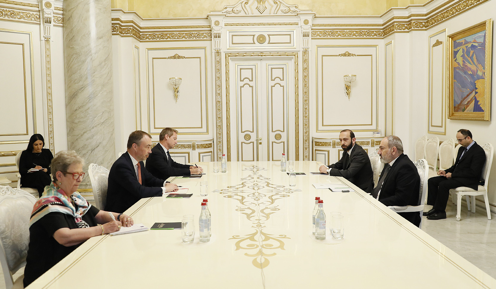 Nikol Pashinyan and Toivo Klaar stress necessity for resolution of NK conflict under auspices of OSCE MG Co-Chairmanship