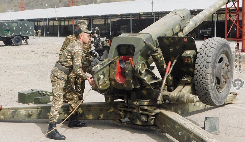 Գործնական պարապմունքներ հրետանային ստորաբաժանումներում