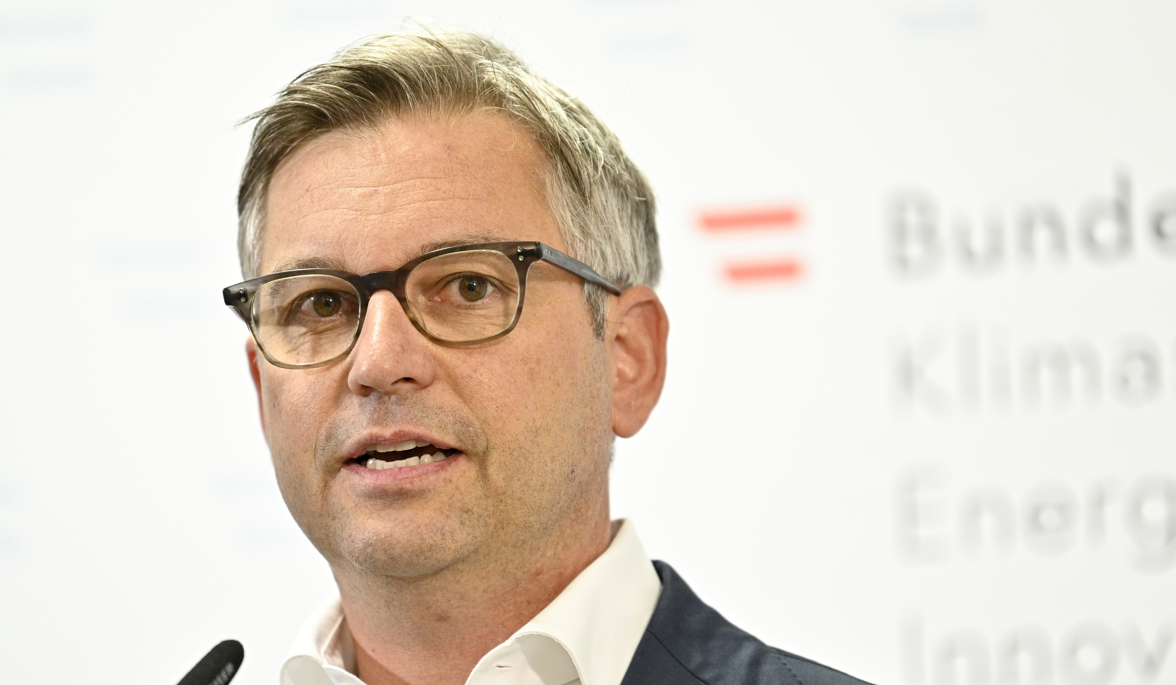 Austria explains stance on Russian gas ban