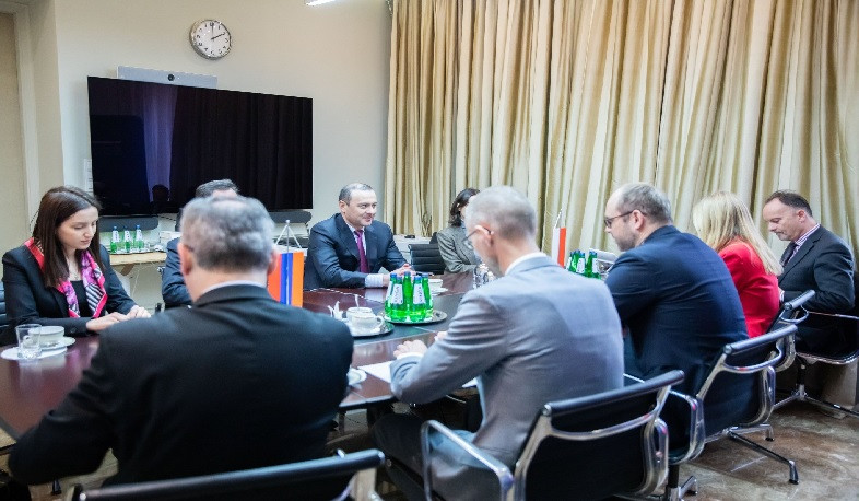 Armen Grigoryan met with Deputy Foreign Minister of the Republic of Poland Marcin Pshidach