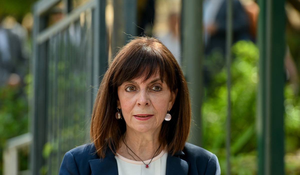 Геноцид армян одна из темных страниц истории: президент Греции